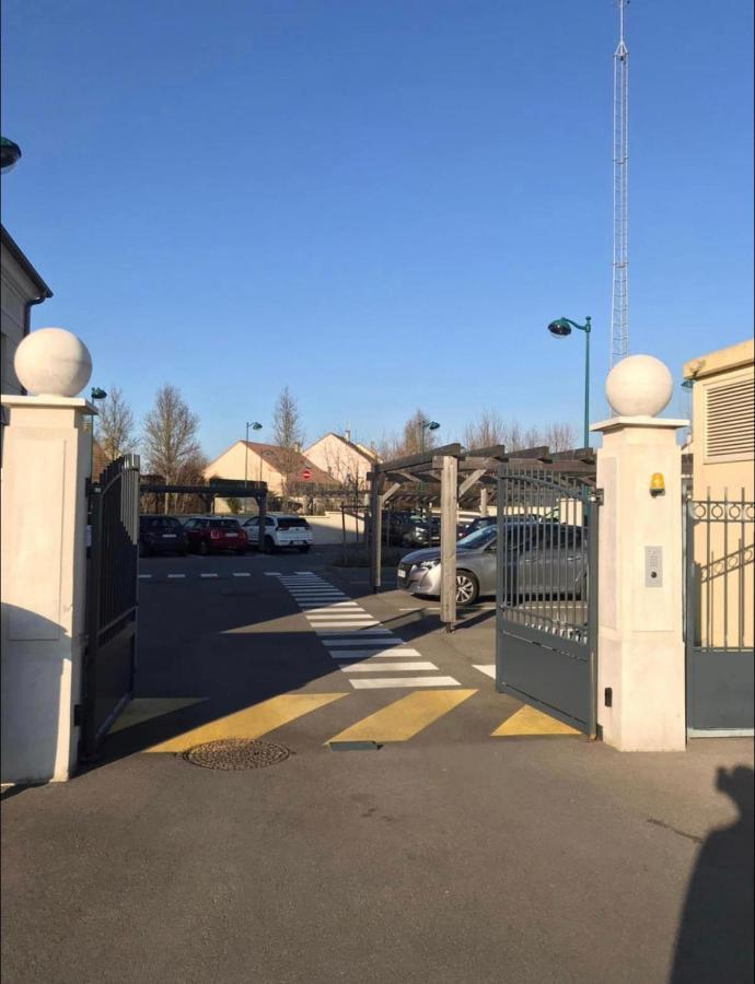 Logement Exceptionnel Avec Jardin Proche Disney Montévrain Exterior photo